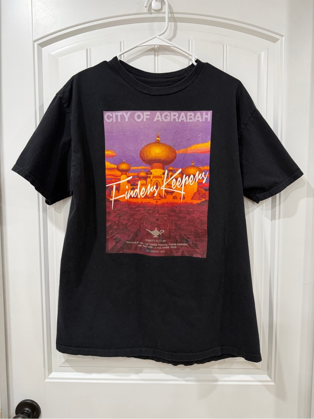 Vintage Disney NeffBlack Short-Sleeve Tee Agrabah Aladdin